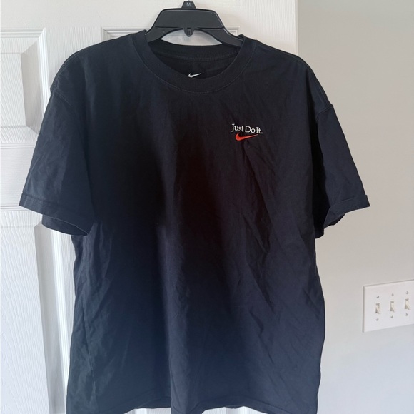 Nike Men's Black Tee with Red Logo - Picture 1 of 3